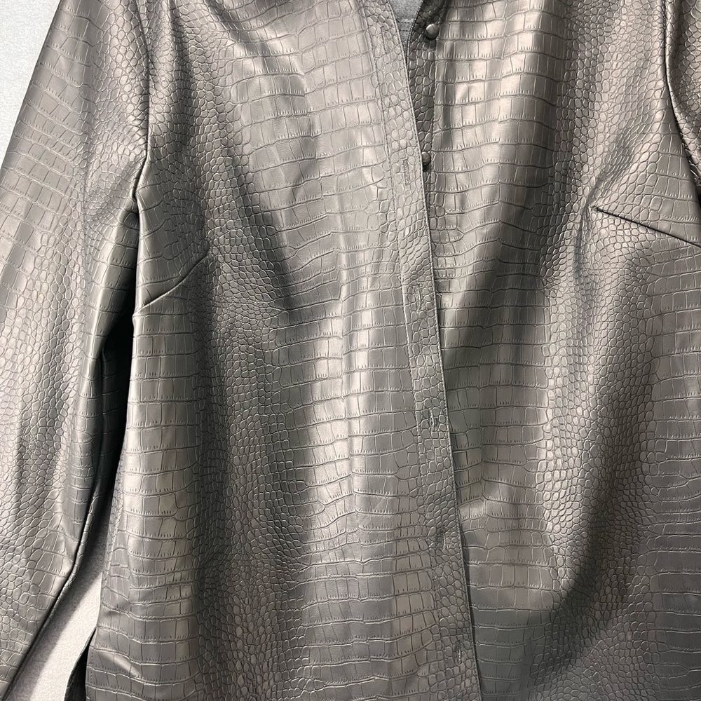 dennis basso Black Faux Croc Leather Button-Up Jacket - Picture 2 of 8